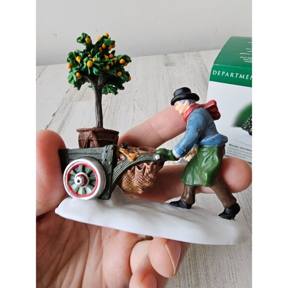 Dept 56 58458 Master gardeners tree planters people accessory Dickens cart - Picture 6 of 14